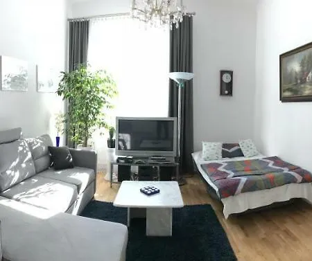 Central Sunny Side شقة